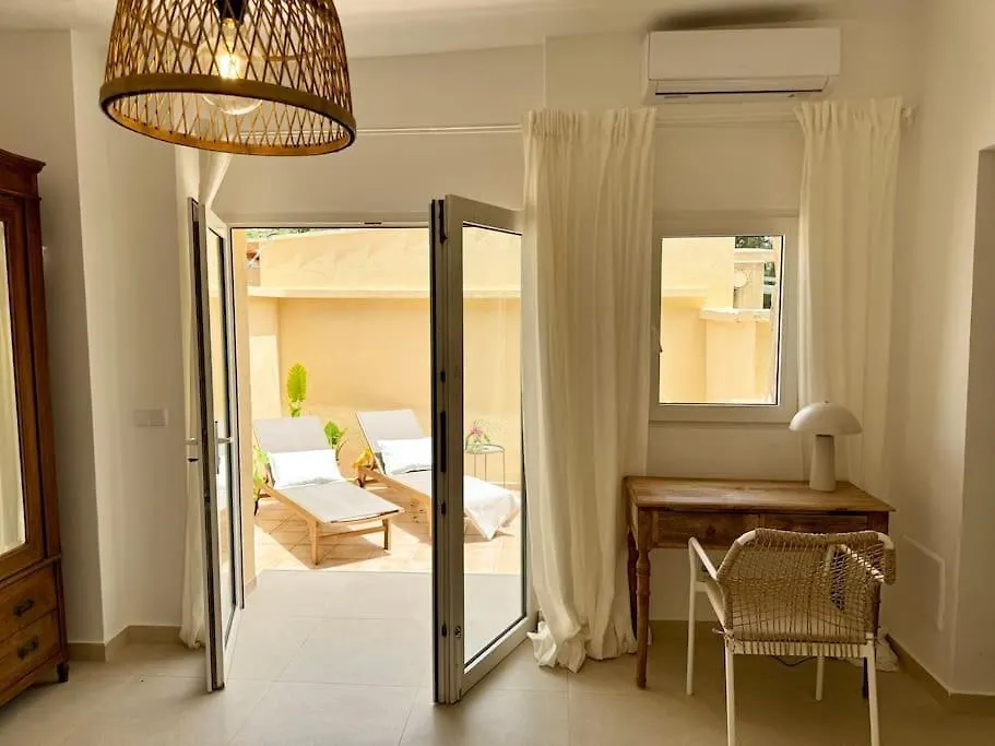 Mateo, Erholung Pur In Stilvollem,Modernenambiente Apartment Manacor  Spain